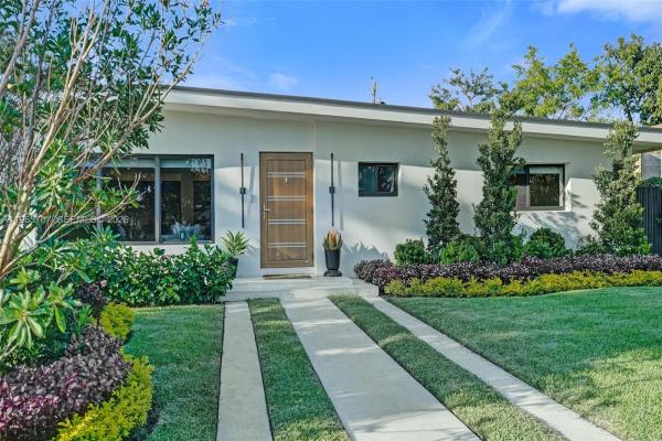 Sky Lake, 1941 NE 186th Dr, North Miami Beach, Florida 33179, image 1