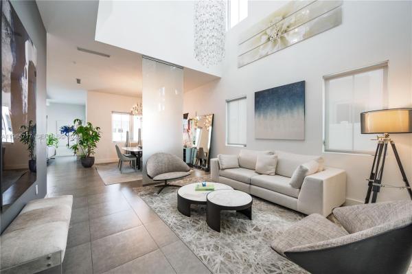 Oasis Park Square At Doral, 8259 NW 34th St, Doral, Florida 33122, image 1