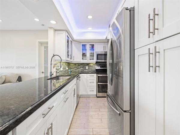 River Reach, 1000 River Reach Dr #516, Fort Lauderdale, Florida 33315, image 1