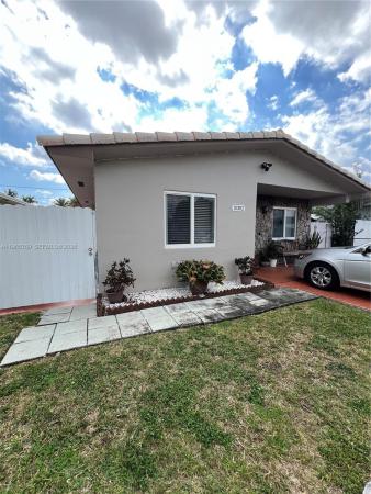 Coravo, 10382 SW 25th St, University Park, Florida 33165, image 2
