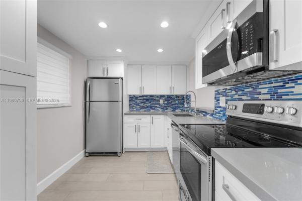 8045 SW 107th Ave #303, Unincorporated Dade County, Florida 33173, image 1