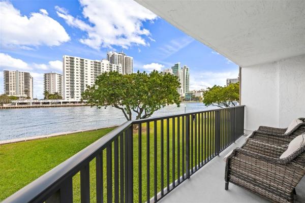 Oceanview Park, 800 Parkview Dr #221, Hallandale Beach, Florida 33009, image 1