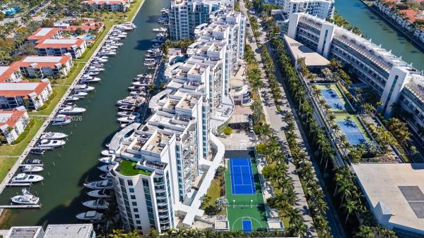 Uptown Marina Lofts, 3029 NE 188th St #1019, Aventura, Florida 33180, image 2