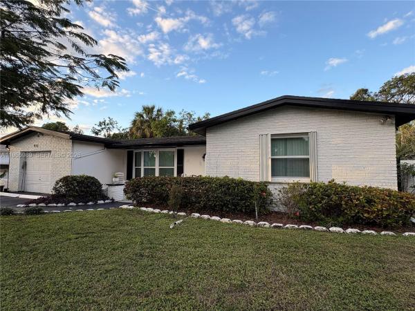Flair, 4541 NW 23rd St, Lauderhill, Florida 33313, image 2