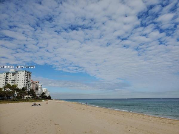 Gardens By The Sea, 1501 S Ocean Blvd #323, Lauderdale By The Sea, Florida 33062, image 2