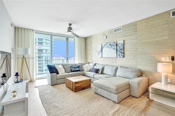Parque Towers, 300 Sunny Isles Blvd #4-2104, Sunny Isles Beach, Florida 33160, image 1