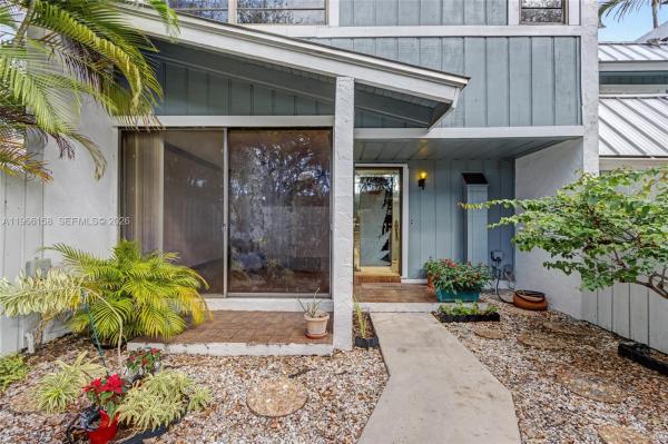 7123 SW 53rd Ln, Unincorporated Dade County, Florida 33155, image 1