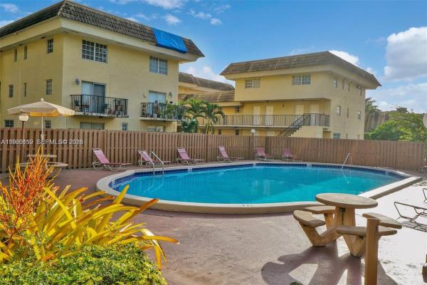 8500 SW 109th Ave #6-102, Unincorporated Dade County, Florida 33173, image 1