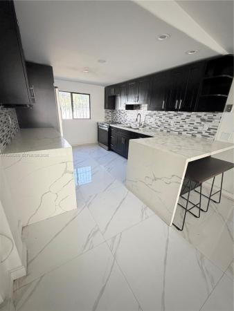 North Ridge, 18041 NW 3rd Ave, Miami Gardens, Florida 33169, image 1