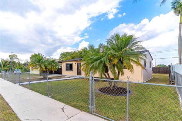 18765 SW 316th Ter, Homestead, Florida 33030, image 3