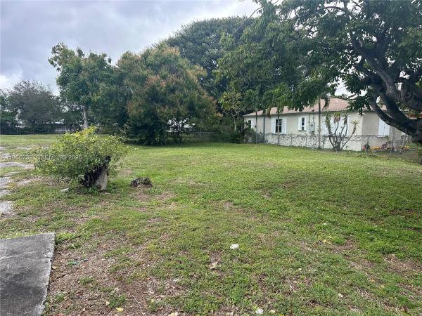 Pemdale, . NW 2nd Ave, Hallandale Beach, Florida 33009, image 2