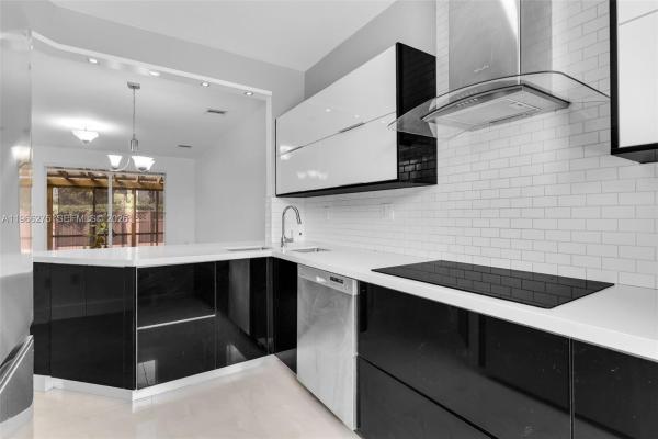 Casa Del Sur, 30 SE 6th Rd, Homestead, Florida 33030, image 1