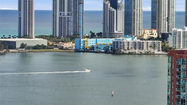 Parc Central Aventura South, 3300 NE 191st St #714, Aventura, Florida 33180, image 3