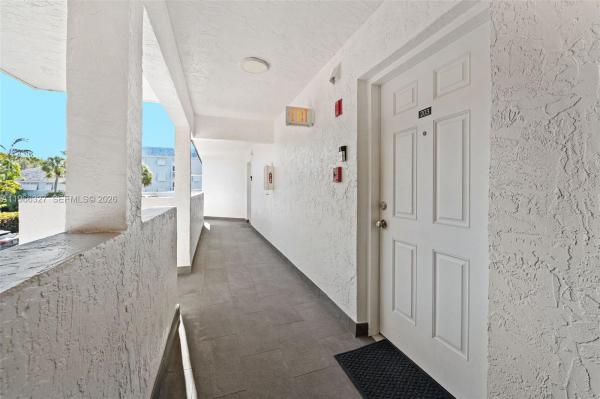 Gables South, 5750 Turin St #203, Coral Gables, Florida 33146, image 2