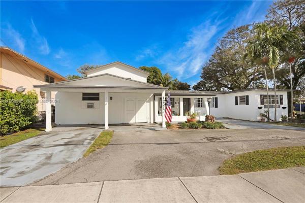 1221 SW 74th Ct, Unincorporated Dade County, Florida 33144, image 1