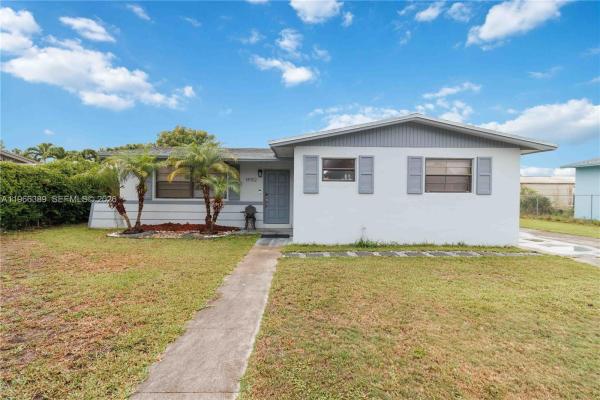 14952 SW 297th Ter, Homestead, Florida 33033, image 1