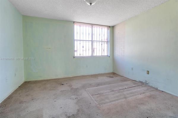 Mango Hill, 1115 W 38th Ter #50, Hialeah, Florida 33012, image 2
