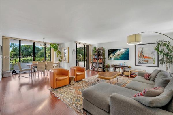 Brickell East, Miami, Florida 33129, image 1