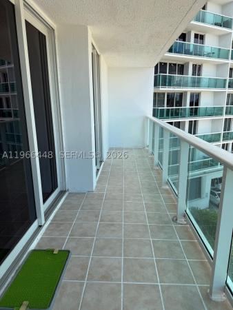 Arlen House East, 100 Bayview Dr #412, Sunny Isles Beach, Florida 33160, image 1