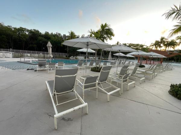 Arlen House East, 100 Bayview Dr #412, Sunny Isles Beach, Florida 33160, image 3