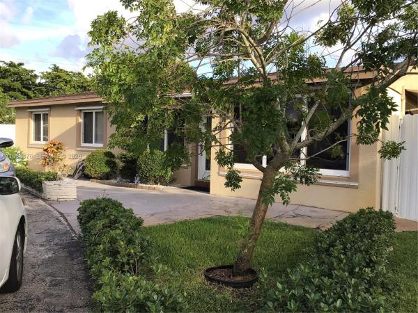 Broadview Park, 1318 SW 49th Ter, Fort Lauderdale, Florida 33317, image 2