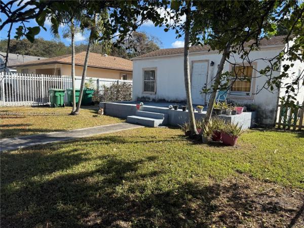 Ridgeway, 1972 NW 59th St, Brownsville, Florida 33142, image 2