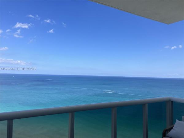 Trump Royale, 18201 Collins Ave #3708, Sunny Isles Beach, Florida 33160, image 1