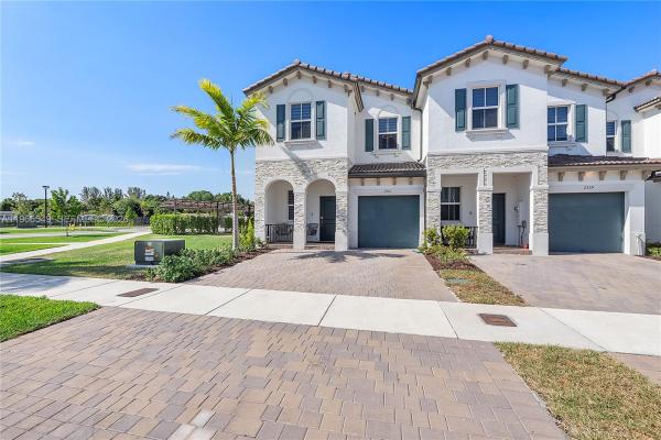 2361 NW 125th St, Unincorporated Dade County, Florida 33167, image 1