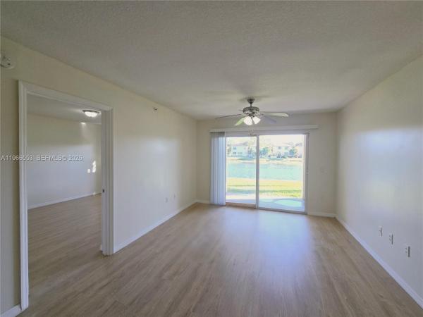 Emerald Isle At Laguna Lakes, 4180 San Marino Blvd #106, West Palm Beach, Florida 33409, image 2
