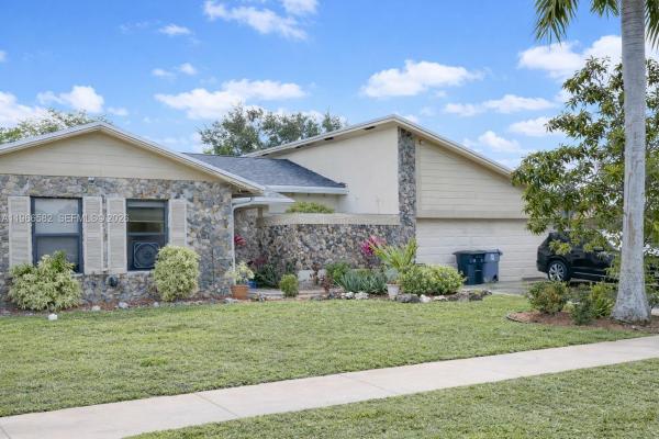 Indian Head At Loggers Run, 20888 Sugarloaf Ln, Boca Raton, Florida 33428, image 1