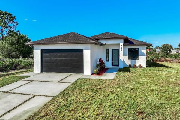865 Chipley St E, Lehigh Acres, Florida 33974, image 1