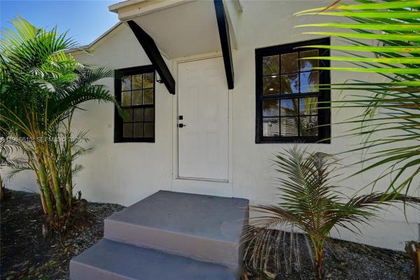 Mackle Park, 816 Tuscaloosa St, West Palm Beach, Florida 33405, image 1