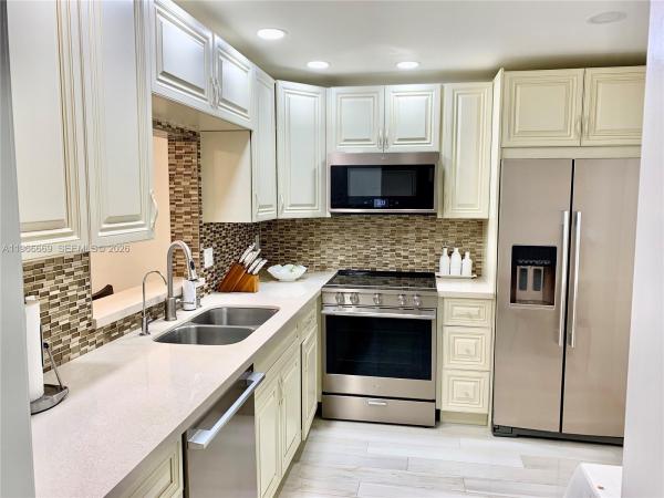 Meadowbrook Towers, 619 NE 14th Ave #301, Hallandale Beach, Florida 33009, image 1
