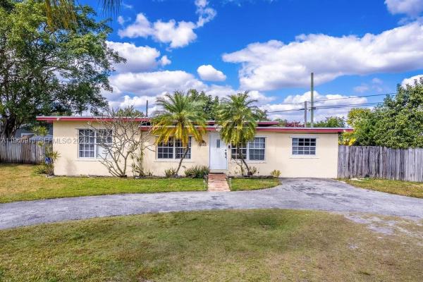 Hollywood Pines, 6101 Flagler St, Hollywood, Florida 33023, image 3