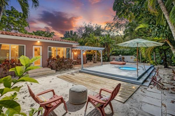 Granada, 911 Mariana Ave, Coral Gables, Florida 33134, image 1