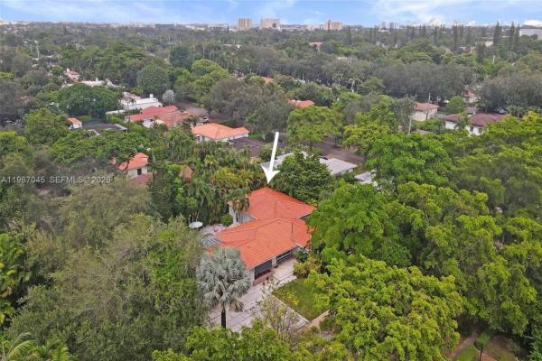 Granada, 911 Mariana Ave, Coral Gables, Florida 33134, image 2