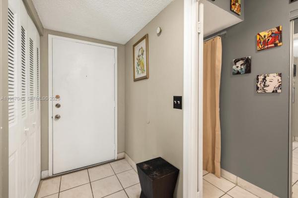 Kings Creek South, 7785 SW 86th St #E-119, Kendall, Florida 33143, image 2