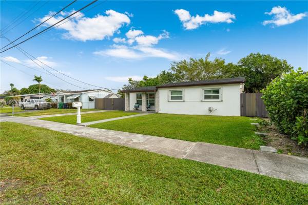Coral Park Estates, 1401 SW 94th Ave, Westchester, Florida 33174, image 3