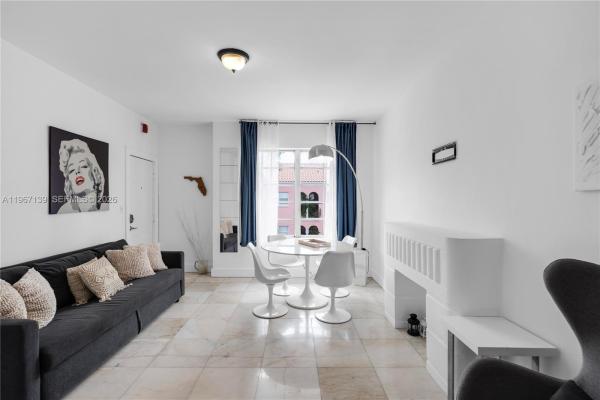 First On 8th, Miami Beach, Florida 33139, image 2