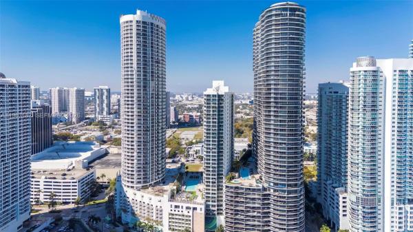 Opera Tower, 1750 N Bayshore Dr #4507, Miami, Florida 33132, image 1