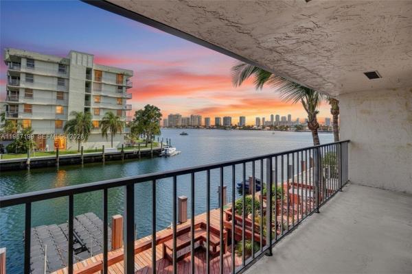 Lakeview Townhomes, 2689 NE 165th St #56, North Miami Beach, Florida 33160, image 1