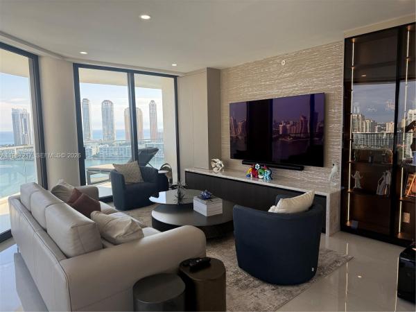 2800 Island Boulevard, 2800 Island Blvd #2804, Aventura, Florida 33160, image 3