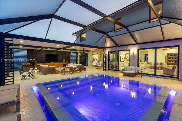 4796 Sophia Dr, Naples, Florida 34142, image 1