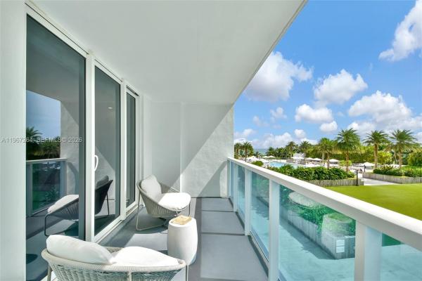 Roney Palace, 2301 Collins Ave #303, Miami Beach, Florida 33139, image 1