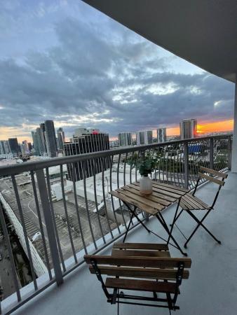 Opera Tower, 1750 N Bayshore Dr #2710, Miami, Florida 33132, image 2
