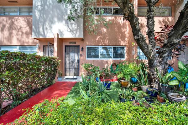 10881 SW 6th St #7, Sweetwater, Florida 33174, image 1