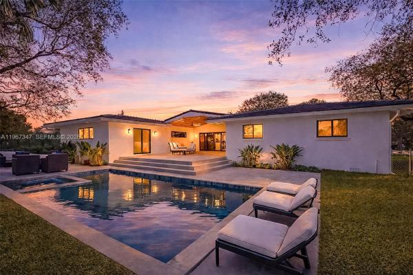 Pinecrest Residential, 12940 SW 73rd Ave, Pinecrest, Florida 33156, image 1