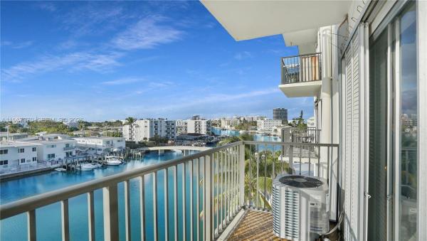 Creek Towers & Yacht Club, 8024 Tatum Waterway Dr #5D, Miami Beach, Florida 33141, image 2