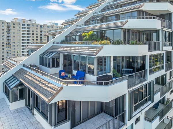 Brickell Key One, 520 Brickell Key Dr #A1506, Miami, Florida 33131, image 1