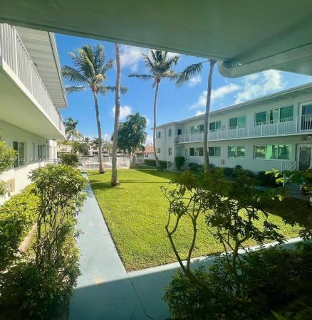 Island Point South, 7207 Bay Dr #25, Miami Beach, Florida 33141, image 3